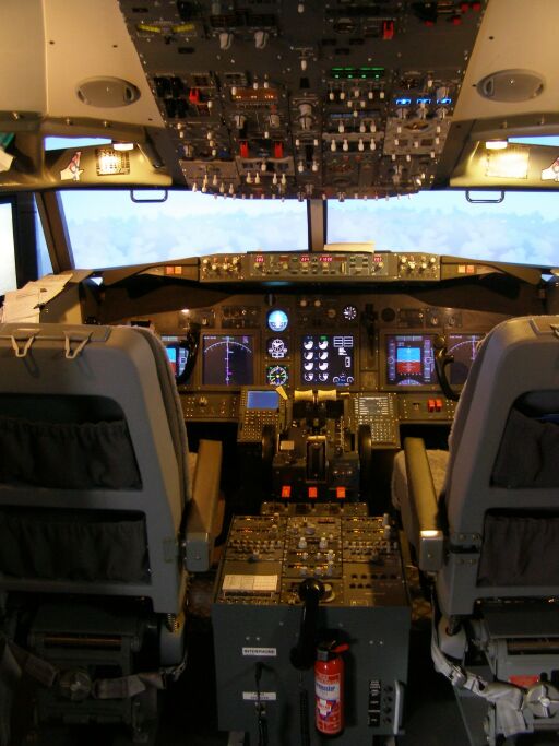 Boeing 737-600 cockpit