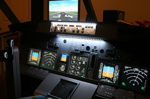 B737-800 dual cockpit using FsXPand